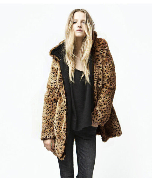 Zipped faux fur loose coat