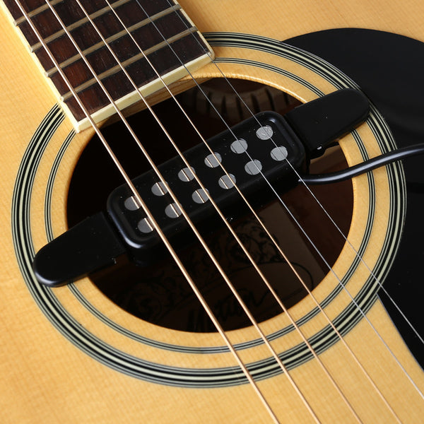 Acoustic guitar sound hole pickup